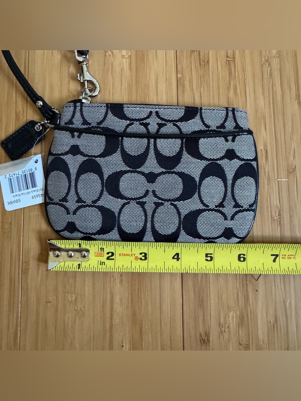 Coach Black & White Signature Canvas Wristlet NWT - Picture 7 of 7